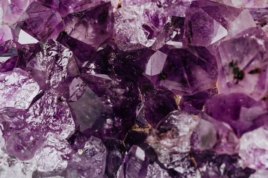 Amethyst Benefits & Uses