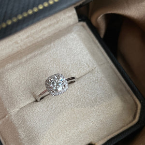 214-<Ring Series > Moissanite-White rich beauty